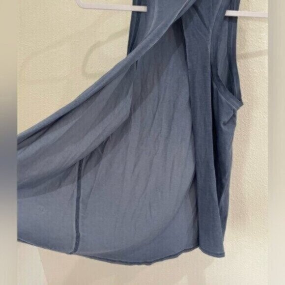 Lululemon Split Back Athletic Tank Top All Tied Up Workout Running Blue - Picture 5 of 7